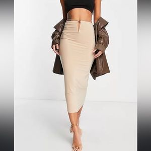 Nude midi skirt from Missyempire size 2 — nude. Worn once.